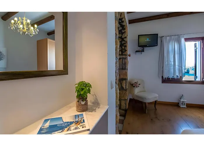 Niriides 3* Πάχαινα