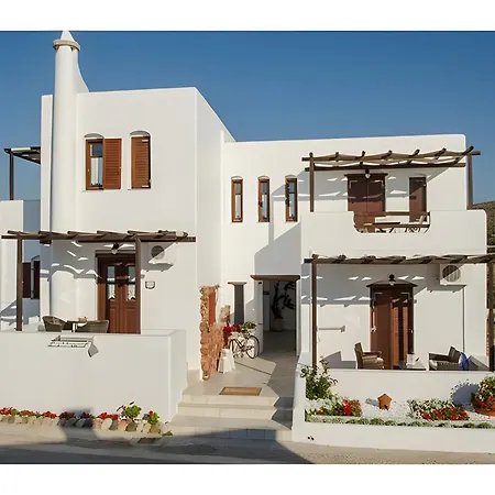 בית הארחה Niriides