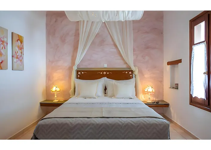 Niriides Guest house 3*