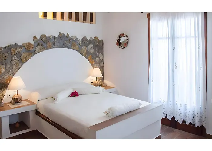 Guest house Niriides Pachaina